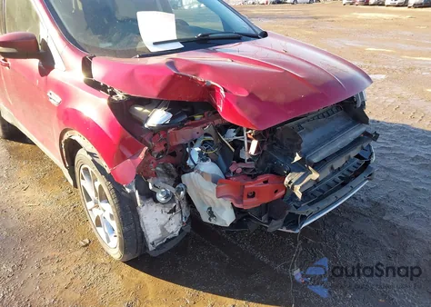 2014 Ford Escape Titanium из США, поврежденный, VIN 1FMCU9JX1EUE07578